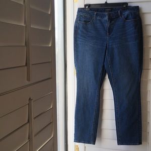 Talbots stretch cotton polyester straight jeans